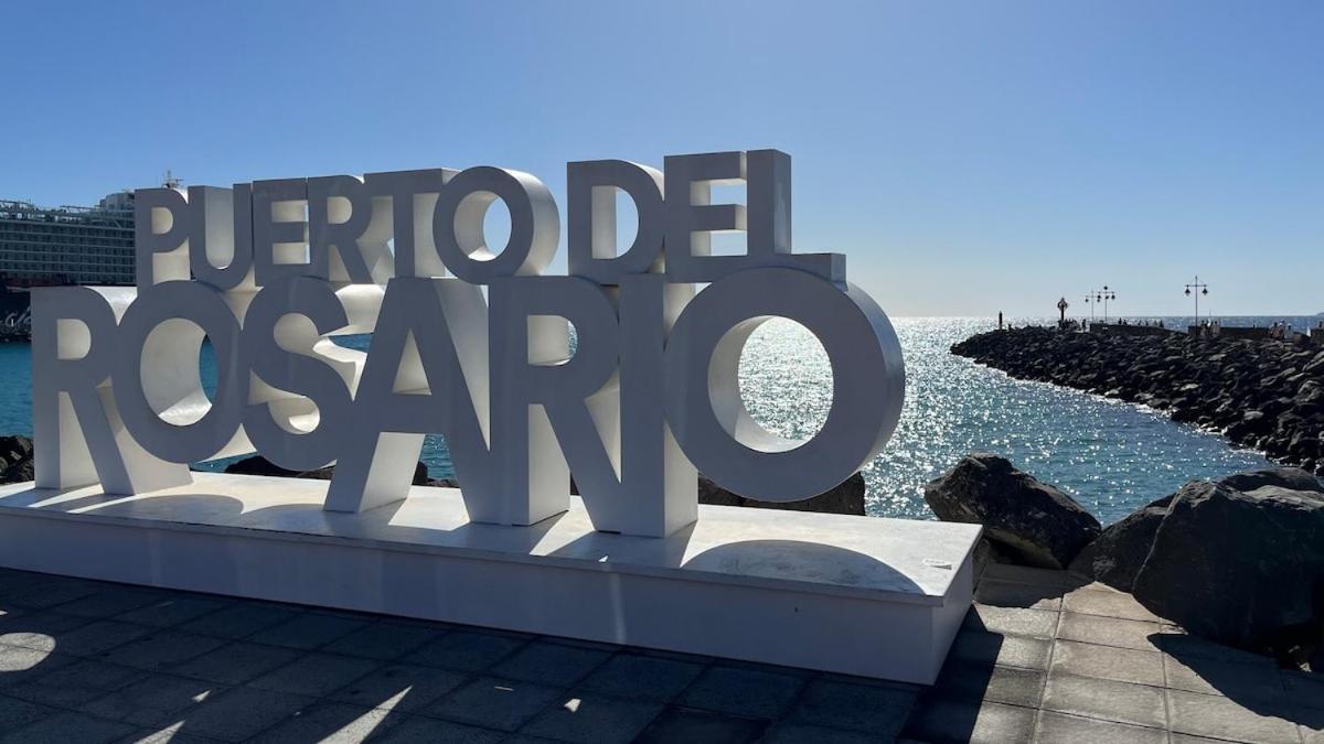 Casa Roja Pto Del Rosario - De 'fuga A Fuerte'